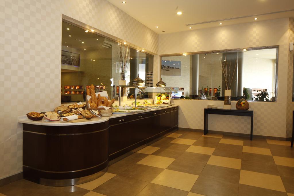 Golden Tulip Hail Ngoại thất bức ảnh