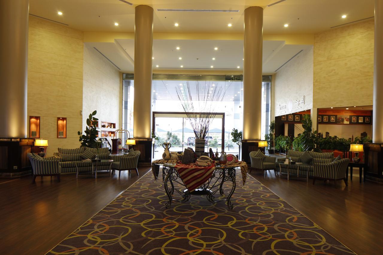 Golden Tulip Hail Ngoại thất bức ảnh